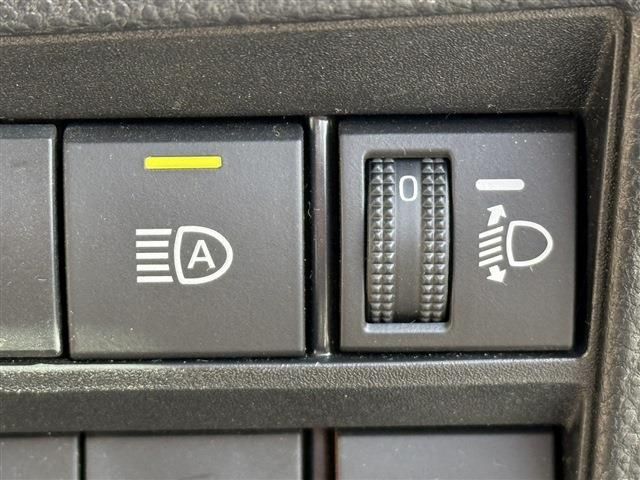 TOYOTA NOAH 2022 Image 31