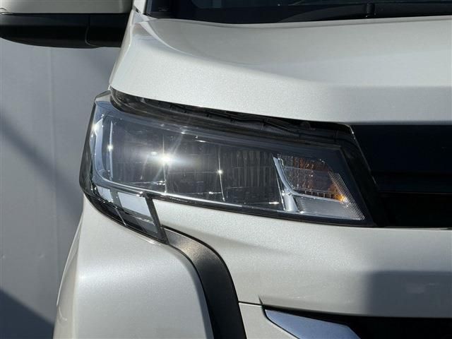 TOYOTA NOAH 2022 Image 31