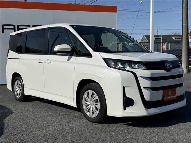 TOYOTA NOAH 2022 Image 31