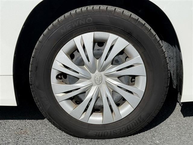 TOYOTA NOAH 2022 Image 31