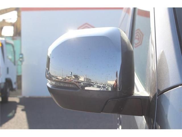 NISSAN CARAVAN VAN 2WD 2022 Image 31