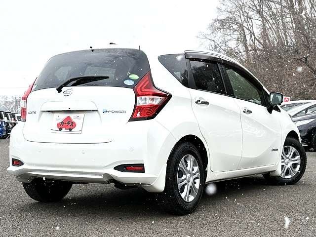 NISSAN NOTE 2016 Image 31