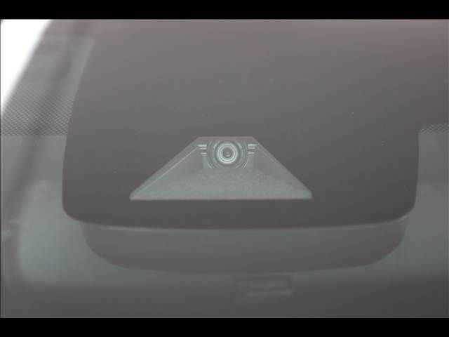 TOYOTA PRIUS PHV 2019 Image 31