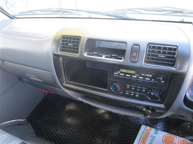 MAZDA BONGO TRUCK 1.15T 2W 2019 Image 31