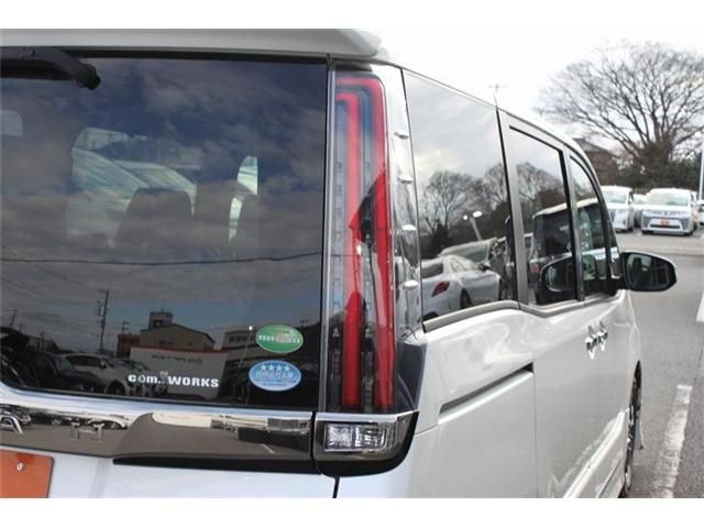 TOYOTA NOAH 2018 Image 31