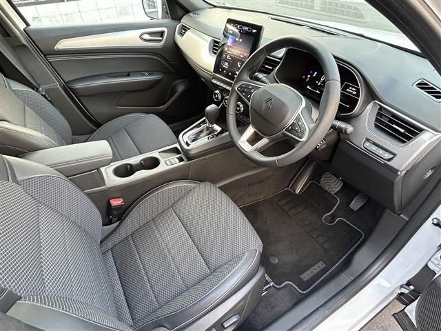 RENAULT ARKANA 2025 Image 31