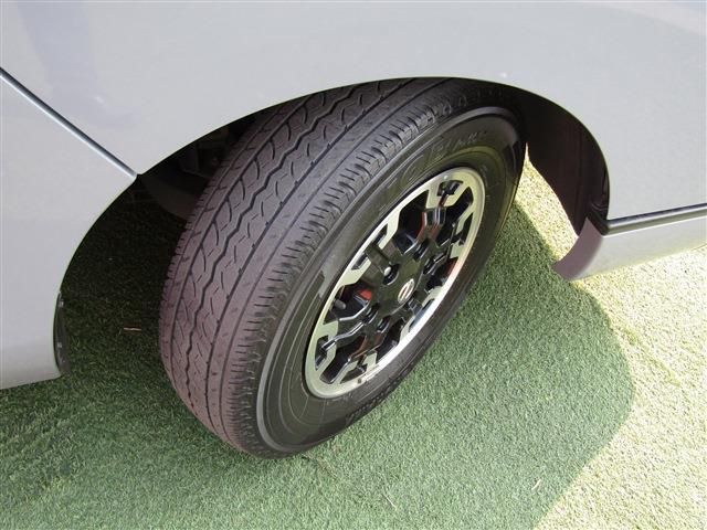 NISSAN NV350 CARAVAN 2021 Image 31