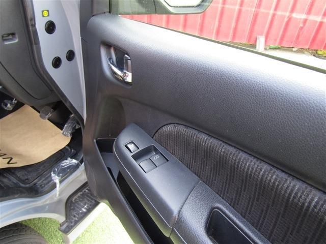 NISSAN NV350 CARAVAN 2021 Image 31