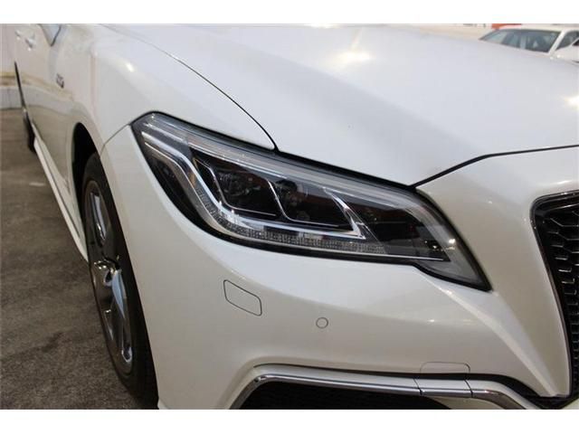 TOYOTA CROWN SEDAN HYBRID 2018 Image 31