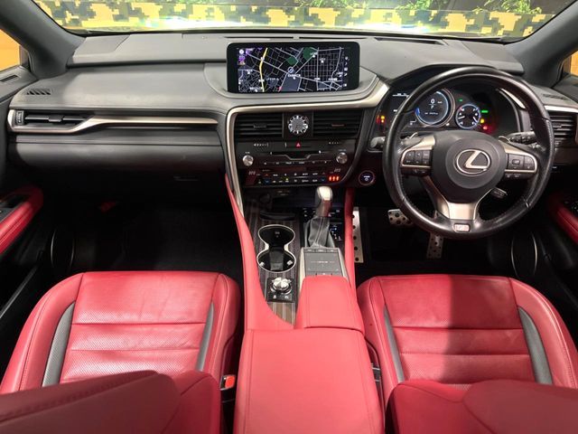 TOYOTA LEXUS RX450H 2WD 2021 Image 31