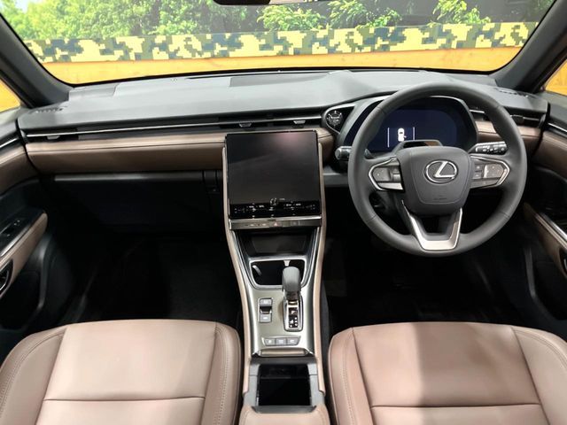 TOYOTA LEXUS LBX 2025 Image 31