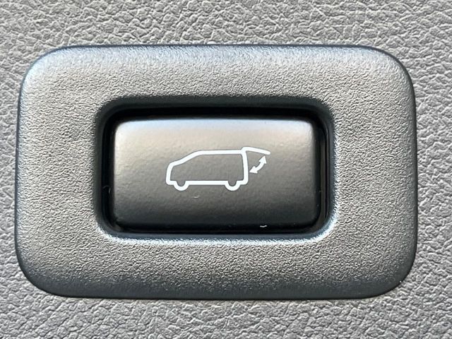 TOYOTA ALPHARD 2017 Image 31