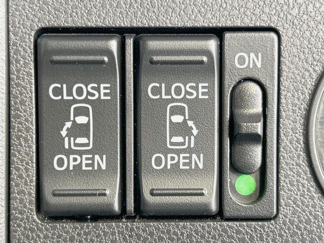 DAIHATSU TANTO CUSTOM 2017 Image 31