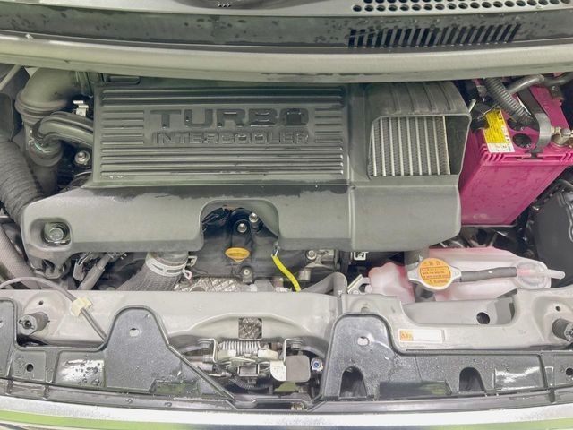 DAIHATSU TANTO CUSTOM 2017 Image 31