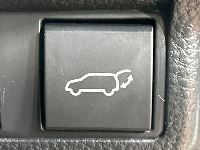 TOYOTA COROLLA CROSS HYBRID 2025 Image 31