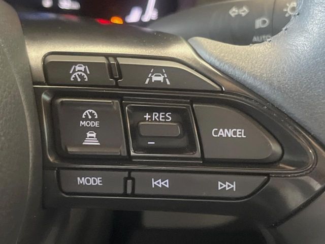 TOYOTA YARIS CROSS HYBRID 2024 Image 31