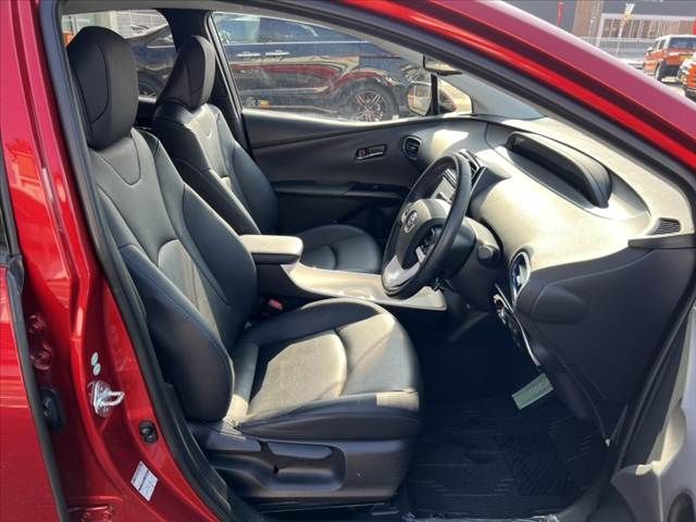 TOYOTA PRIUS 2017 Image 31