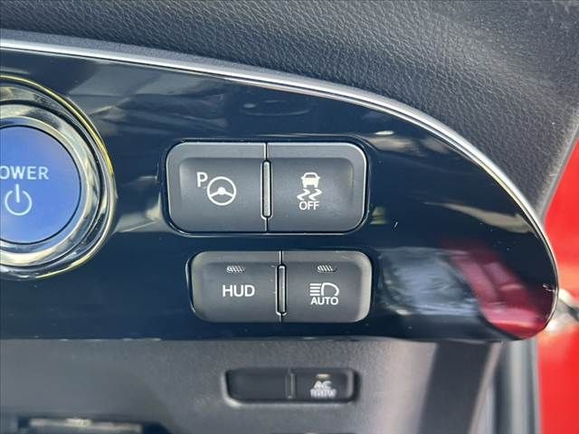 TOYOTA PRIUS 2017 Image 31