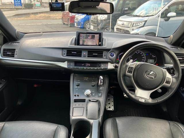 TOYOTA LEXUS CT200H 2013 Image 31