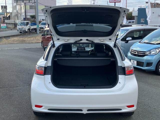 TOYOTA LEXUS CT200H 2013 Image 31