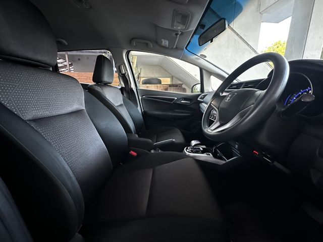 HONDA FIT HYBRID 2015 Image 31