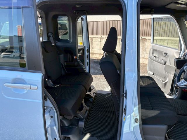 DAIHATSU WAKE 2017 Image 31