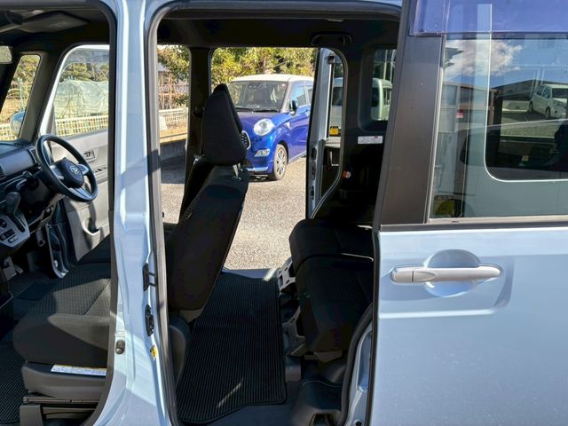 DAIHATSU WAKE 2017 Image 31