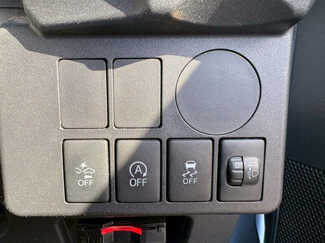 DAIHATSU WAKE 2017 Image 31