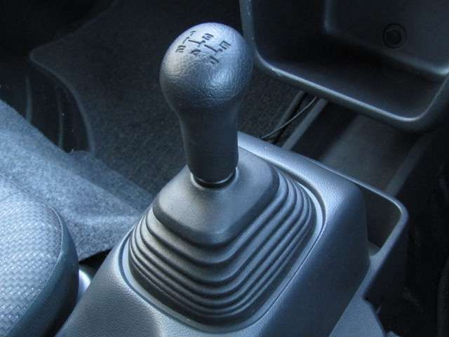 SUZUKI CARRY TRUCK 4WD 2019 Image 31