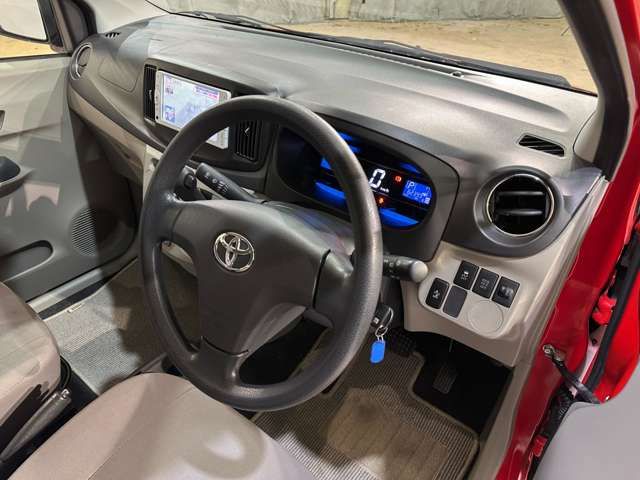 TOYOTA PIXIS EPOCH 2013 Image 31