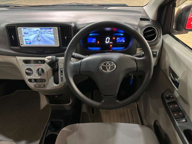 TOYOTA PIXIS EPOCH 2013 Image 31