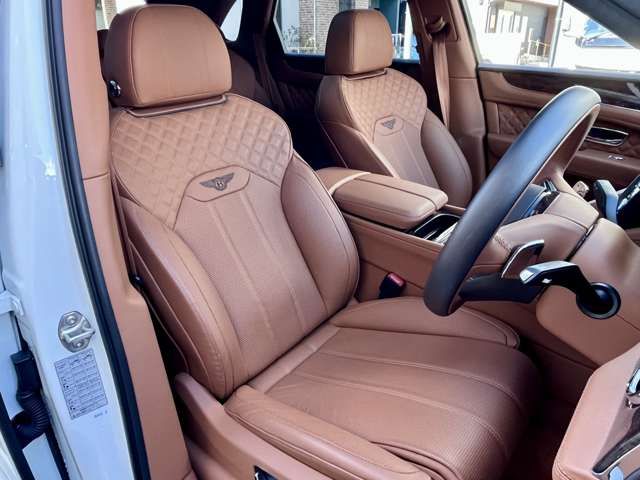 BENTLEY BENTLEY 2022 Image 31