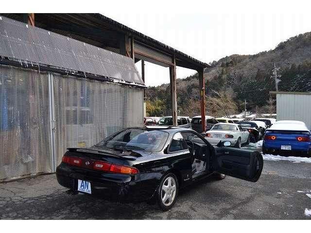 NISSAN SILVIA 1994 Image 31