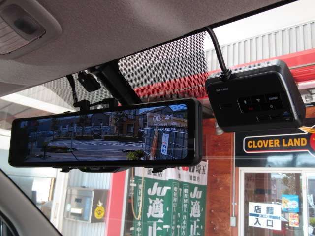 NISSAN NV350 CARAVAN 4WD 2021 Image 31