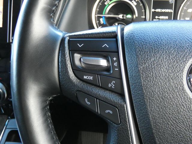 TOYOTA ALPHARD HYBRID 4WD 2022 Image 31