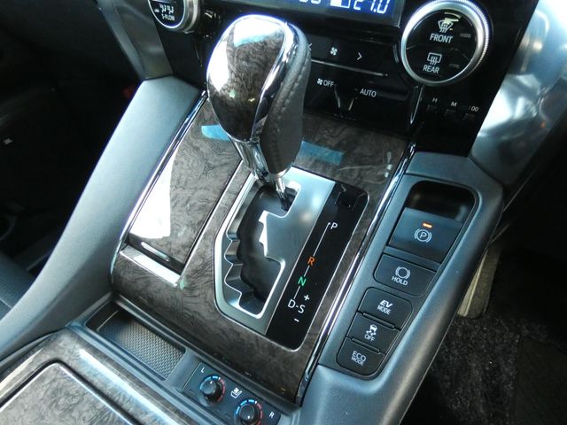 TOYOTA ALPHARD HYBRID 4WD 2022 Image 31