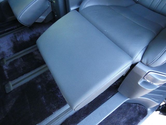 TOYOTA ALPHARD HYBRID 4WD 2022 Image 31