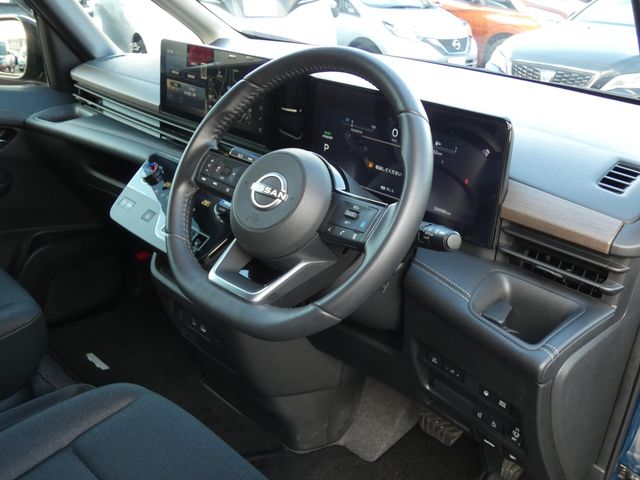 NISSAN SERENA  WG 2024 Image 31