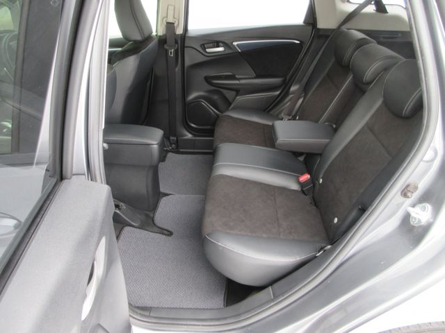 HONDA SHUTTLE HYBRID 2019 Image 31