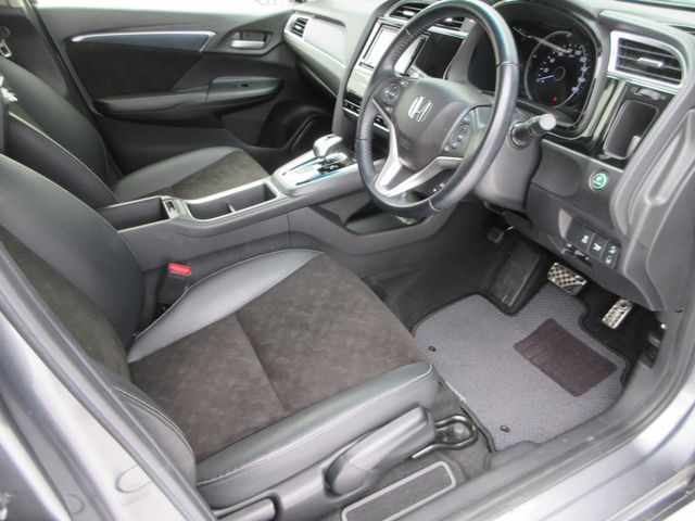 HONDA SHUTTLE HYBRID 2019 Image 31