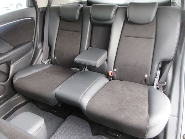 HONDA SHUTTLE HYBRID 2019 Image 31