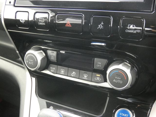 NISSAN SERENA  WG 2019 Image 31