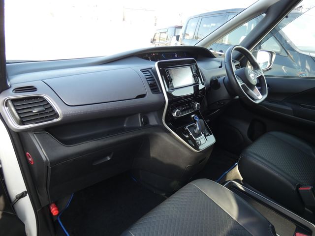 NISSAN SERENA  WG 2020 Image 31