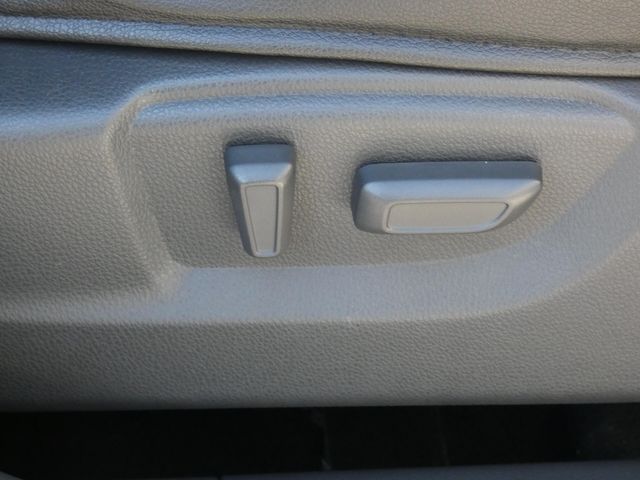 MITSUBISHI ECLIPSE CROSS PHEV 2023 Image 31