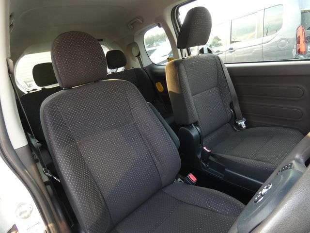 TOYOTA PORTE 2014 Image 31