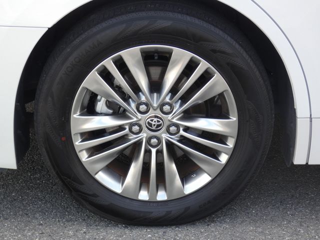 TOYOTA ALPHARD HYBRID 2023 Image 31