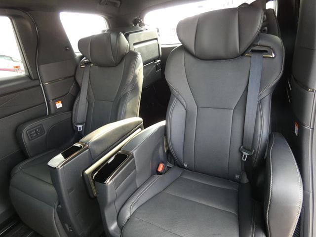 TOYOTA ALPHARD HYBRID 2023 Image 31