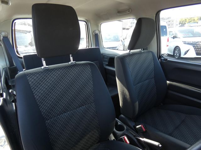 SUZUKI JIMNY 4WD 2017 Image 31