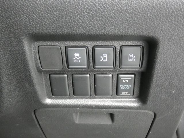 NISSAN ELGRAND 2023 Image 31