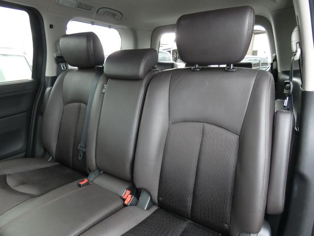 NISSAN ELGRAND 2023 Image 31